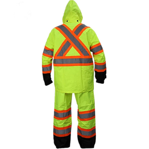 Manteau de pluie imperméable de sécurité avec veste et pantalon pour le travail et les activités de plein air - Product Image 1