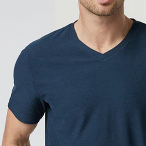 Col en V élégant pour un style streetwear décontracté, prix usine avantageux, couleur unie, 2026, coupe décontractée confortable pour homme avec logo - Product Image 3