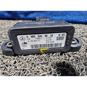 เซ็นเซอร์วัดอัตราการหมุนของรถรุ่น S-class V221, W221 ปี 2009-2013 ของแท้ OEM หมายเลขอะไหล่ A0055429518 - Product Image 2