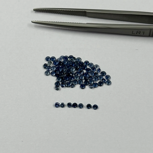 Saphir bleu naturel certifié de 1.8mm rond brillant taillé à facettes pierres précieuses en vrac saphir précieux de haute qualité du fournisseur - Product Image 3