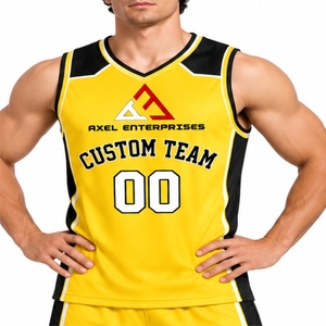 Ensemble d'uniformes de basketball personnalisés pour les sports d'équipe, maillot de basketball sans manches, short de basketball assorti, design col rond - Product Image 6