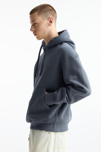 Custom Printed 500GSM 100% Cotton Oversized Winter Warm Hoodie Breathable Drop Shoulder Design Embroidered Logo Plain Dyed - Product Image 3