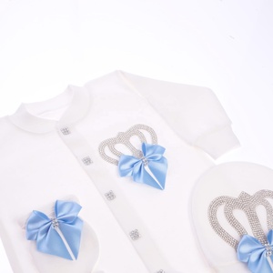 Conjunto de mameluco de bebé personalizado al por mayor, 3 piezas, ropa tejida de algodón para Primavera, conjunto azul de regalo de cumpleaños para recién nacido - Product Image 5