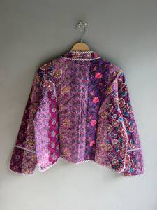Veste matelassée en coton pour femme, motif floral patchwork, col mandarin, manches longues, longueur standard, poches plaquées, cadeau pour elle - Product Image 6