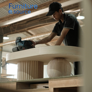 Mesa de madera de centro ovalada minimalista con patas esféricas OEM/ODM Mesa de madera de centro de fábrica de Vietnam para uso en estudio u oficina - Product Image 2