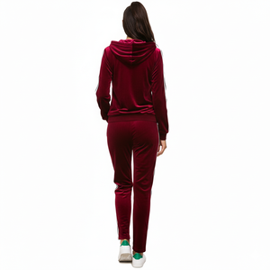 Ensemble de survêtement 3 pièces d'hiver pour femme, confortable et respirant, idéal pour la course et le fitness en extérieur - Product Image 2