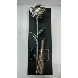 Rosa Real Bañada en Oro de 24k Hecha a Mano, Flor Eterna Preservada con Caja de Regalo de Lujo, Regalo Romántico para Aniversario o Día de San Valentín - Product Image 1