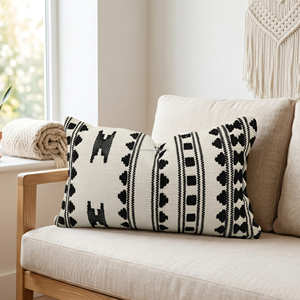 Housse de coussin décorative Kilim à blocs de couleur pour lit, grandes coussinères lombaires pour un style côtier et contemporain - Product Image 4