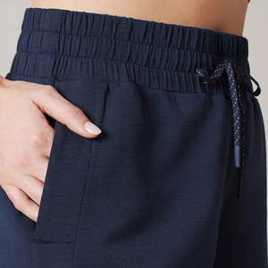 Shorts Ada para Mujer con Cintura Ajustable y Tela Transpirable, Ideales para Días Activos y Uso Casual - Product Image 6