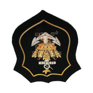 Insignias Bordadas a Mano Ligeras en Oferta, Servicio OEM, Último Diseño en Insignias Bordadas a Mano - Product Image 4