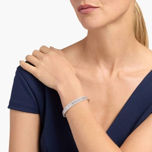 925 <b>Silver</b> Streetwear Jewelry Moissanite Diamond <b>Bracelet</b> For Womens Heavy Iced Out Cuban <b>Bracelet</b> Moissanite Diamond <b>Bracelet</b> - Product Image 3