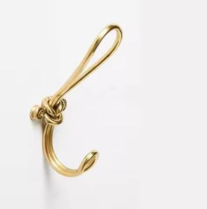 Elegantes Ganchos Metálicos de Pared para Entrada, Perchero para Abrigos, Sombreros y Bolsos, Organizador de Almacenamiento para el Hogar - Product Image 3