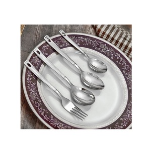 Couverts en métal de luxe pour service de table, conçus pour des occasions de repas élégantes et des réceptions familiales harmonieuses - Product Image 6