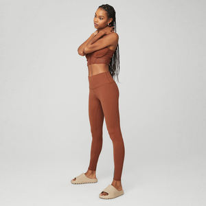 2026 Ensemble de sport personnalisé pour femme, comprenant un legging de yoga taille mi-haute et un soutien-gorge de sport, couleur unie, grande taille, pantalon de compression moulant pour la gym, imperméable et délavé - Product Image 3