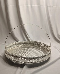 Luxury Round <b>Silver</b> Iron Serving Tray with Handle Handmade Decorative Metal Display Tray <b>Coffee</b> <b>Table</b> Centerpiece Tray Wedding - Product Image 4