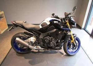 Motocicleta MT-10 1000 Hyper-naked Euro 5 998cc 2022, Nueva, al Mejor Precio, Precio Económico, Disponible para Pedidos al por Mayor - Product Image 2