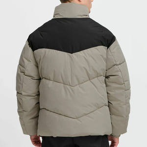 Chaquetas Personalizadas Ligeras al por Mayor, Chaqueta Acolchada con Relleno de Burbujas, Chaqueta de Poliéster con Parche de Logotipo para Hombre - Product Image 2