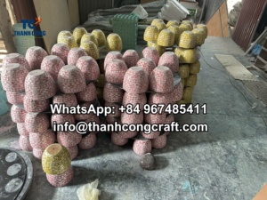 ขาตั้งเค้กมุกทำมือแบบขายส่ง เป็นมิตรกับสิ่งแวดล้อม สำหรับตะวันออกกลาง รับผลิตตามสั่ง ราคาแข่งขัน ผลิตในเวียดนาม - Product Image 3