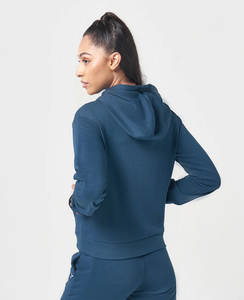Ventes en gros de sweats à capuche en coton à manches longues avec logo personnalisé, sweats à capuche vierges pour femmes, sweats à capuche décontractés pour l'entraînement, sweats à capuche en tricot uni pour femmes - Product Image 4