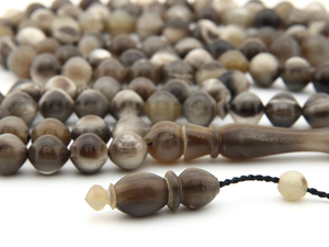 Cuentas de Tasbih de Cuerno de Búfalo Natural Hechas a Mano de Alta Calidad, Diseño Personalizado, Estilo Rústico Islámico - Product Image 3