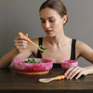 Juego de Tazones para Ensalada de Resina Pulida Hechos a Mano, Diseño Marmoleado Rosa, Clásico, Ecológico, Apto para Lavavajillas - Product Image 1