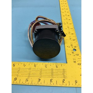มอเตอร์ประกอบ Hurst 3206-044, PAS, 5VDC, 8W, 157418 - อุปกรณ์และอะไหล่เซมิคอนดักเตอร์ระดับโลกที่เชื่อถือได้ - Product Image 1