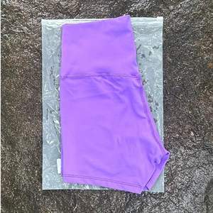 Shorts Deportivos Transpirables de Alta Calidad para Mujer, Ropa Casual para Gimnasio y Yoga, Shorts de Fitness de Spandex con Colores Personalizados - Product Image 3