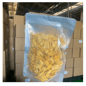 Jackfruit séché, conditionné en sachets de 100 grammes, issu de tranches de jackfruit naturelles, idéal pour les collations, les garnitures de desserts et les marchés de détail. - Product Image 2
