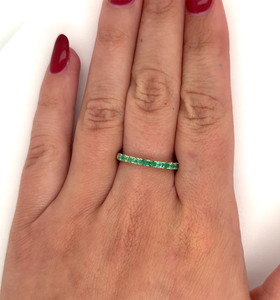 Anillos de Eternidad con Esmeraldas, Chapados en Oro de 18K, Joyería Clásica de Compromiso para Mujer, Piedra de Nacimiento de Julio, Engaste Pavé, SV JEWELS IGI - Product Image 3