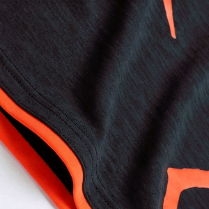 เสื้อยืดโอเวอร์ไซส์ผ้าคอตตอนถักคุณภาพสูงสำหรับผู้ชาย 220gsm ป้องกันการเป็นขุย เหมาะสำหรับออกกำลังกาย วิ่ง เล่นกีฬา ไซส์ใหญ่ เสื้อเปล่า สามารถสั่งทำได้ - Product Image 3