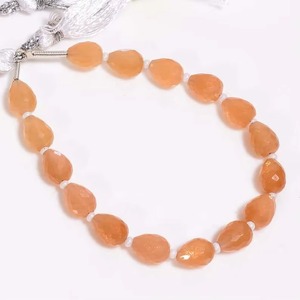 Natural <b>Peach</b> Moonstone Teardrop Beads Wholesale Price Bulk 6MM 8MM Faceted Moonstone Gemstone Beads For Jewelry Making Strand - Product Image 1