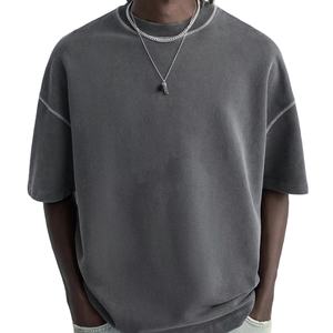 T-shirt à manches courtes de haute qualité pour les hommes T-shirt respirant en gros T-shirt avec logo de taille de couleur personnalisée pour les hommes de grande taille - Product Image 1