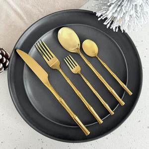 Ensemble de couverts en or mat, 2 pièces, cuillère et fourchette, couverts en métal minimalistes - Product Image 4