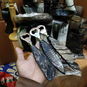 Abridor de botellas artesanal de cuerno de buey auténtico de la mejor calidad, herramienta de bar premium a precio económico. - Product Image 5