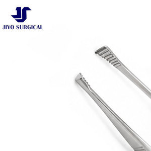 Jiyo Surgical Co. ET-9941 Pince de fixation Graefe 4 3/8 pouces à dents fines, mâchoire large de 4,5 mm, poignée ergonomique plate, chirurgicale - Product Image 6