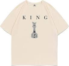 เสื้อยืดโอเวอร์ไซส์สีขาวสำหรับผู้ชาย ทรงหลวมไหล่ตก พิมพ์ลาย "KING" ลายหมากรุก สไตล์สตรีทแวร์ลำลอง แขนสั้น ผ้าฝ้าย - Product Image 4
