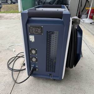 Máquina Portátil de Limpieza Láser de Fibra 100W 200W 300W 500W 750W 1000W para Eliminación de Óxido y Decapado de Pintura - Product Image 5