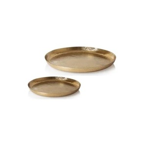 Elegante plato para mantequilla de metal con acabado de alta calidad para ocasiones formales, decoración del hogar, fiestas y reuniones festivas. - Product Image 6