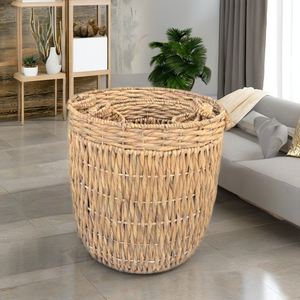 Ensemble de 3 paniers de rangement en jacinthe d'eau tressés à la main – Bacs à linge et à serviettes écologiques pour la maison et l'hôtellerie - Product Image 6
