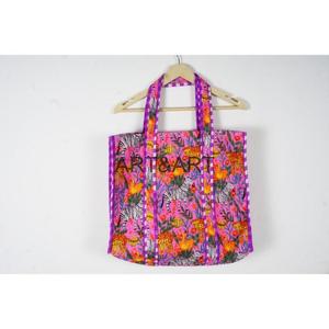 Sac fourre-tout vintage en coton indien fait main Art&Art avec imprimé floral, deux anses, design portable pour un usage quotidien et les voyages - Product Image 2