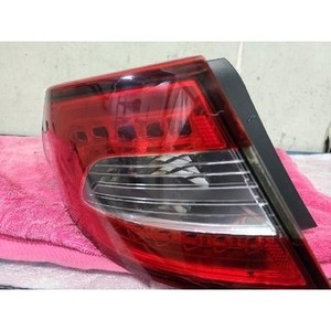 ไฟท้ายซ้าย Optima III ปี 2010-2013 ของแท้ มือสอง รุ่น 924012T100 - Product Image 1