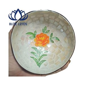 Bol en noix de coco mosaïque de perles vietnamien fait main de qualité supérieure, design classique, compatible lave-vaisselle, pour la décoration intérieure et l'exportation - Product Image 1