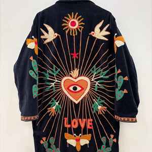 Manteau en velours Suzani, veste longue en coton brodée de fleurs, manteau d'hiver bohème - Product Image 5