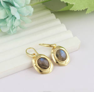 Pendientes de gancho chapados en oro de labradorita natural Bohemia, pendientes elegantes de moda al por mayor - Product Image 2