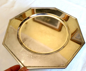 Magnífica Bandeja de Servicio Moderna de Acero Inoxidable Dorada, Diseño Indio Auténtico, para Eventos de Alta Gama, Ramadán - Product Image 6