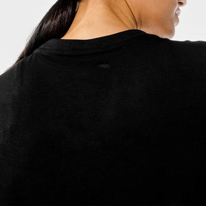 T-shirt moderne et tendance pour femme, coupe ample, style décontracté, collection 2026, style urbain et relaxé - Product Image 4