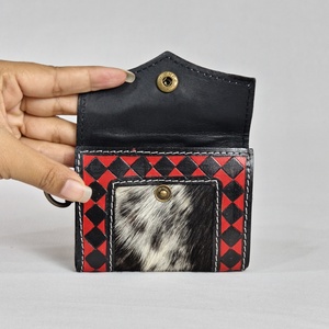 Monedero de Cuero Genuino Tallado a Mano al Estilo Indio con Hermoso Estampado en Lona, Carteras para Mujer - Product Image 2