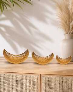 <b>Gold</b> Star Shaped Metal <b>Serving</b> <b>Tray</b> With Engraved Plant Pattern Glam Decorative Dish For Party Use - Product Image 6