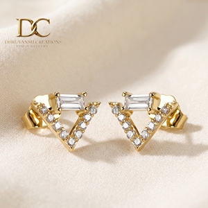 Elegantes Pendientes de Oro Amarillo Sólido de 14 Quilates con Certificación IGI, Diamantes Cultivados en Laboratorio, Corte Baguette y Redondo, Forma de V, para Mujer - Product Image 6