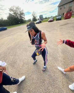 Costume de pom-pom girl en gros pour femmes, tenue de pom-pom girl d'écolière, uniforme de cheerleading, costumes de conception gratuite pour femmes - Product Image 3